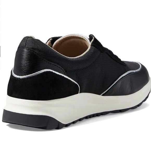 Naturalizer  Sarina Sneakers Black (WIDE) - Picture 11 of 12